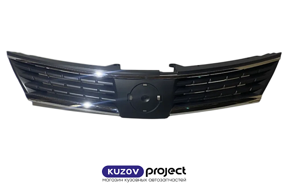 Решетка радиатора Nissan Tiida 2007-2010 (Тайвань)